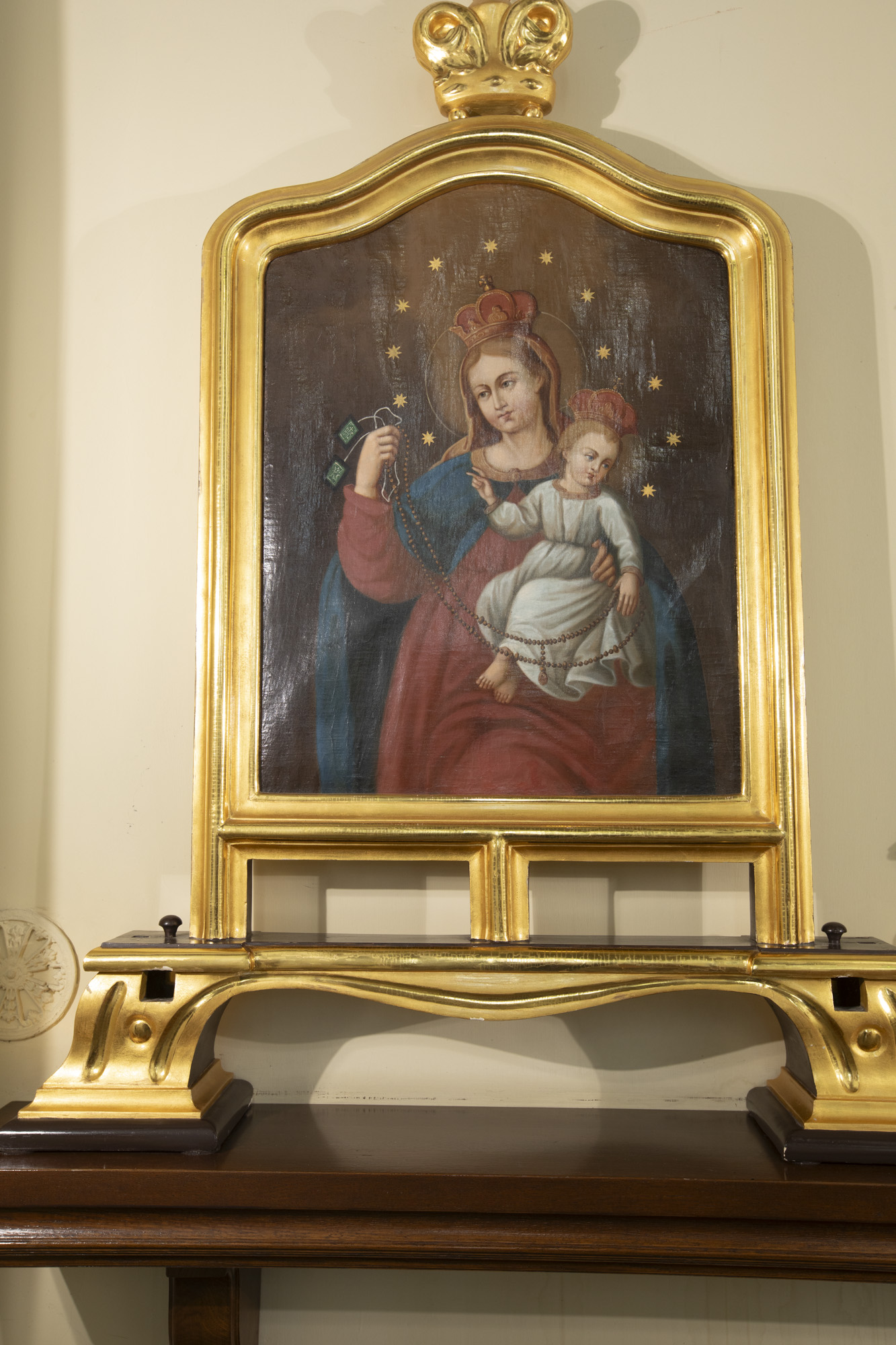 Feretron z obrazem MB Szkaplerznej i św. Franciszka