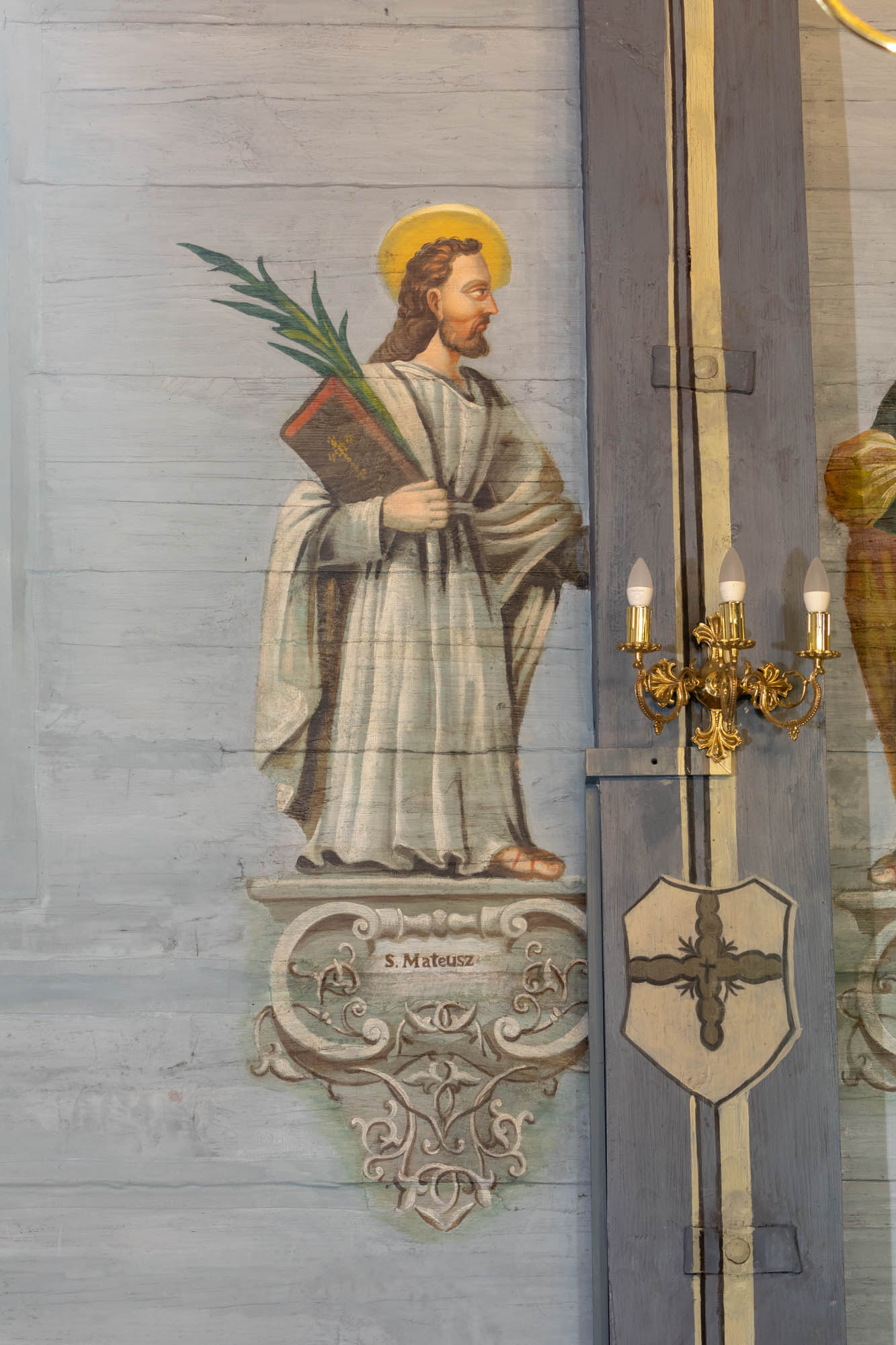 Polichromia – ściana nawy i prezbiterium
