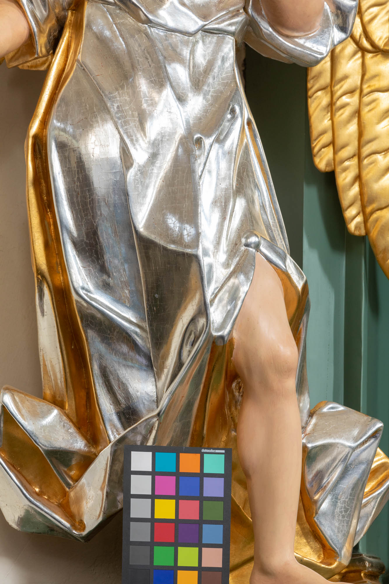 Rzeźba – Anioł I (ołtarz b)