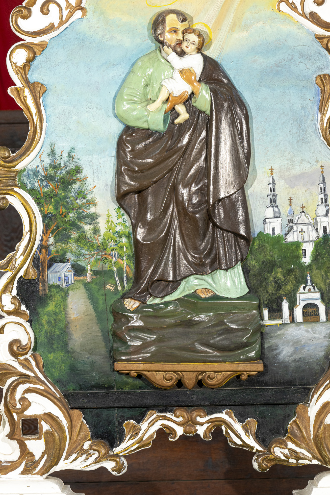 Feretron z obrazem dwustronnym NMP Niepokalaną i św. Józefem z Dzieciątkiem