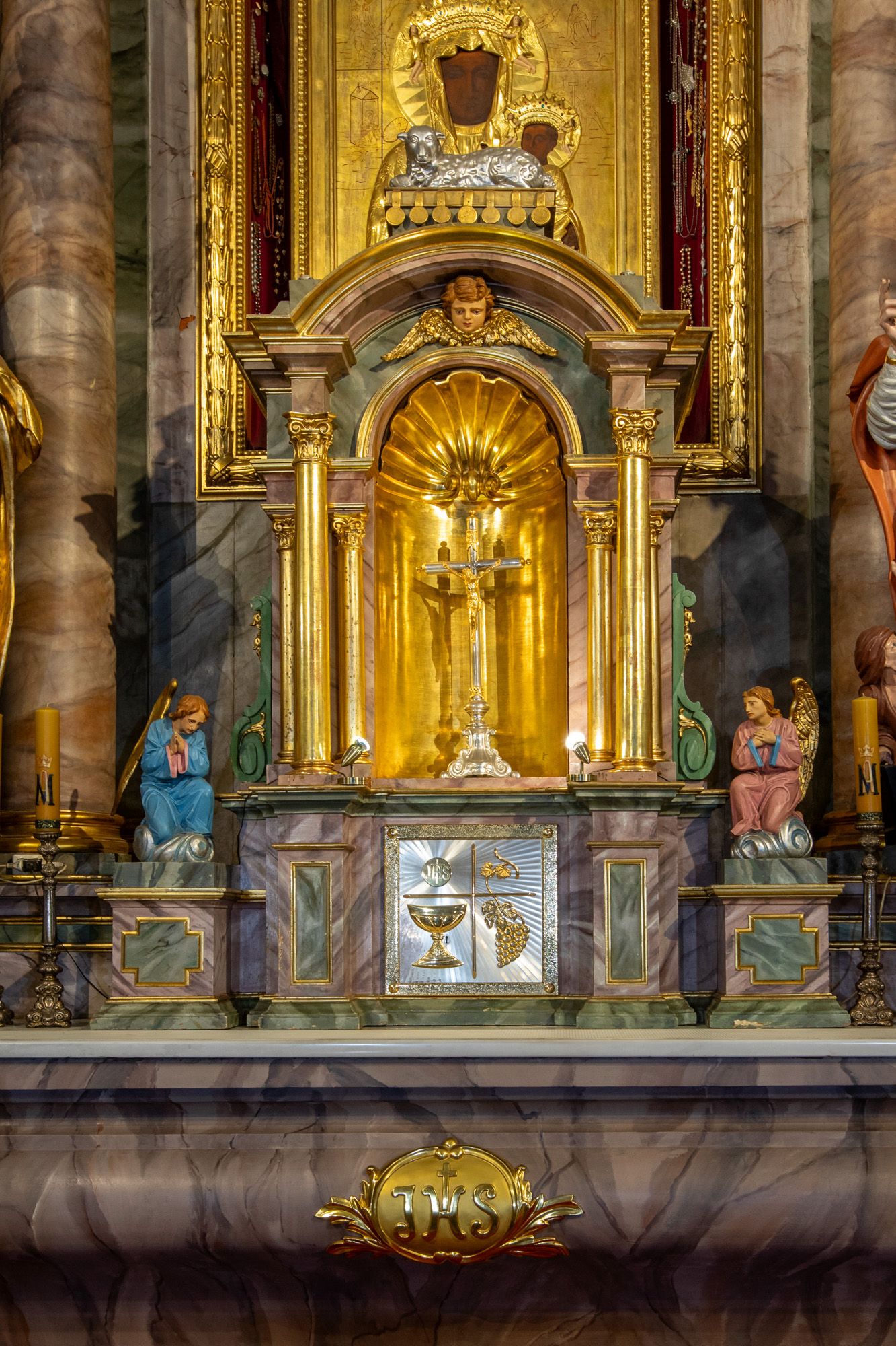 Ołtarz główny – Ołtarz Nawrócenia św. Pawła