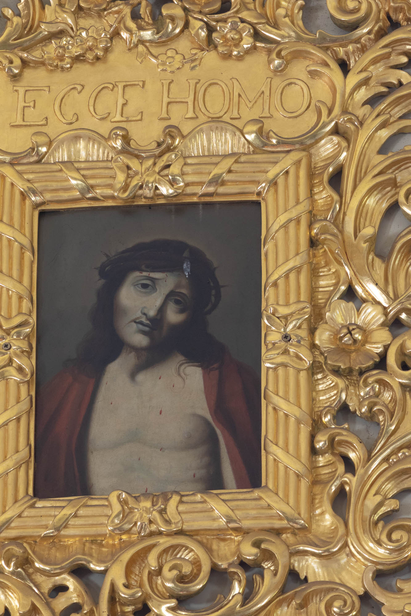Obraz Ecce Homo w ołtarzu głównym