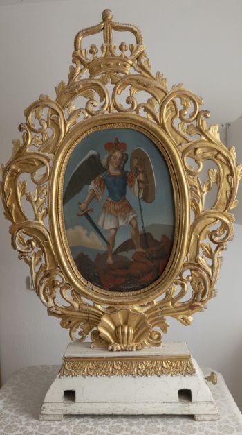 Feretron z obrazami M.B z Dzieciątkiem, Michała Archanioła