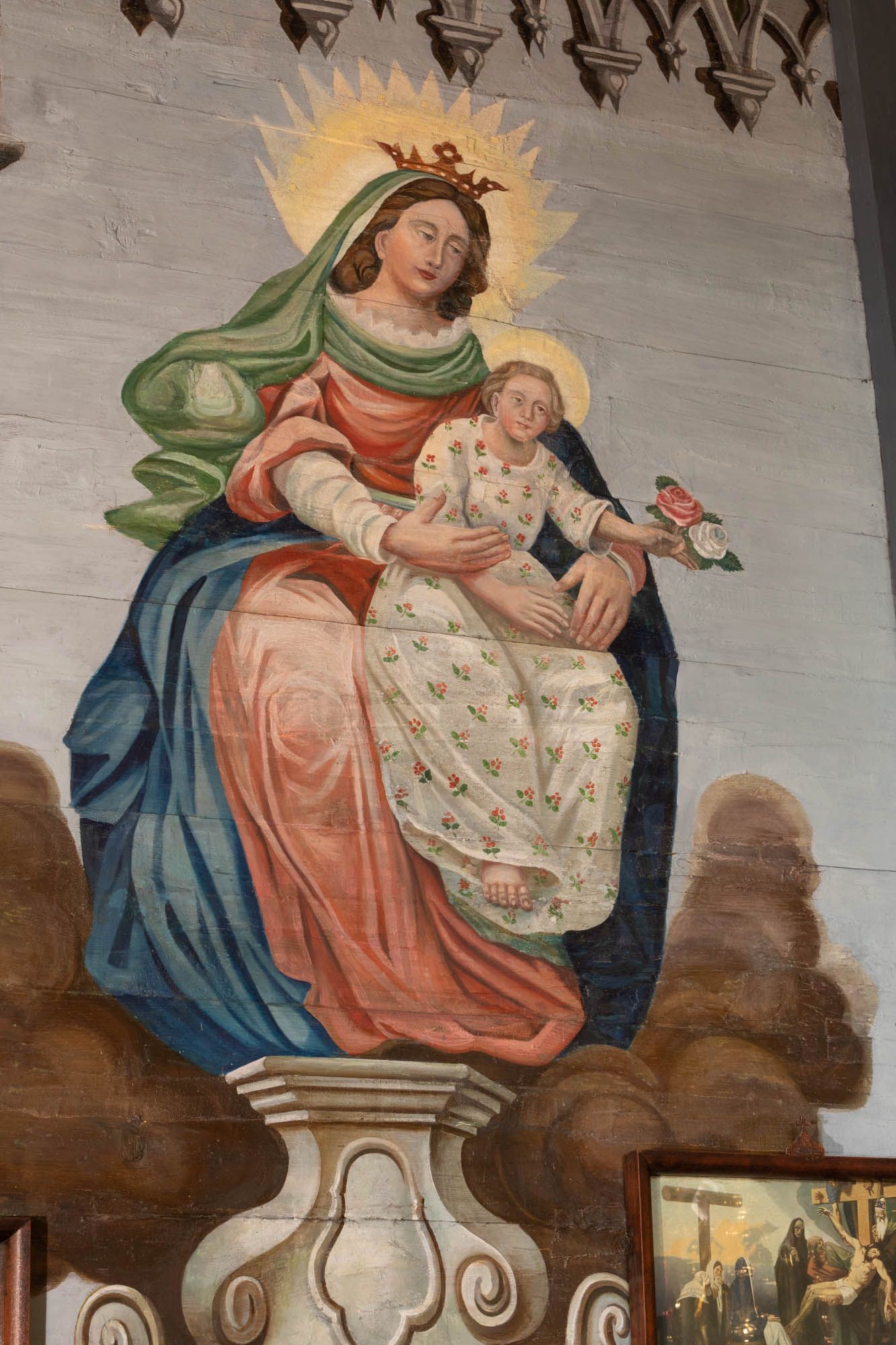 Polichromia – ściana nawy i prezbiterium