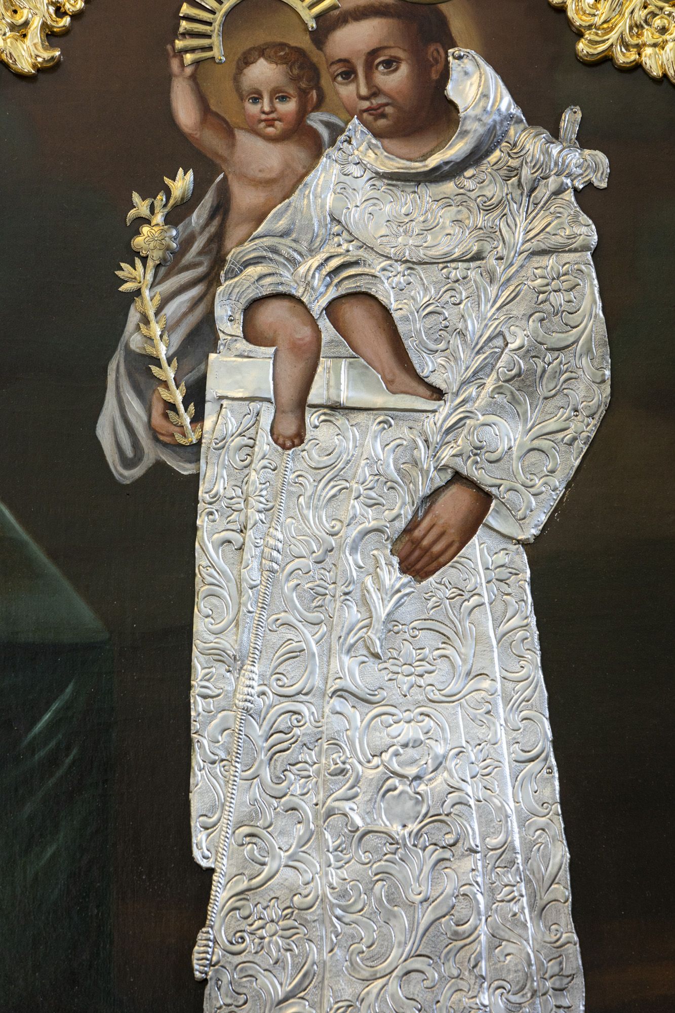 Sukienka obrazu św. Antoniego z Dzieciątkiem