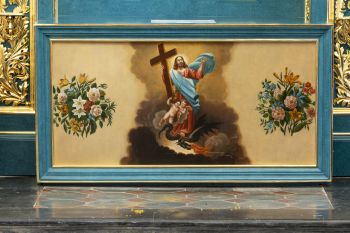 Antepedium ołtarza bocznego pw. Matki Boskiej w nawie prawej