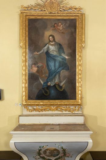 Obraz M.B. Niepokalanego Poczęcia w ołtarzu bocznym