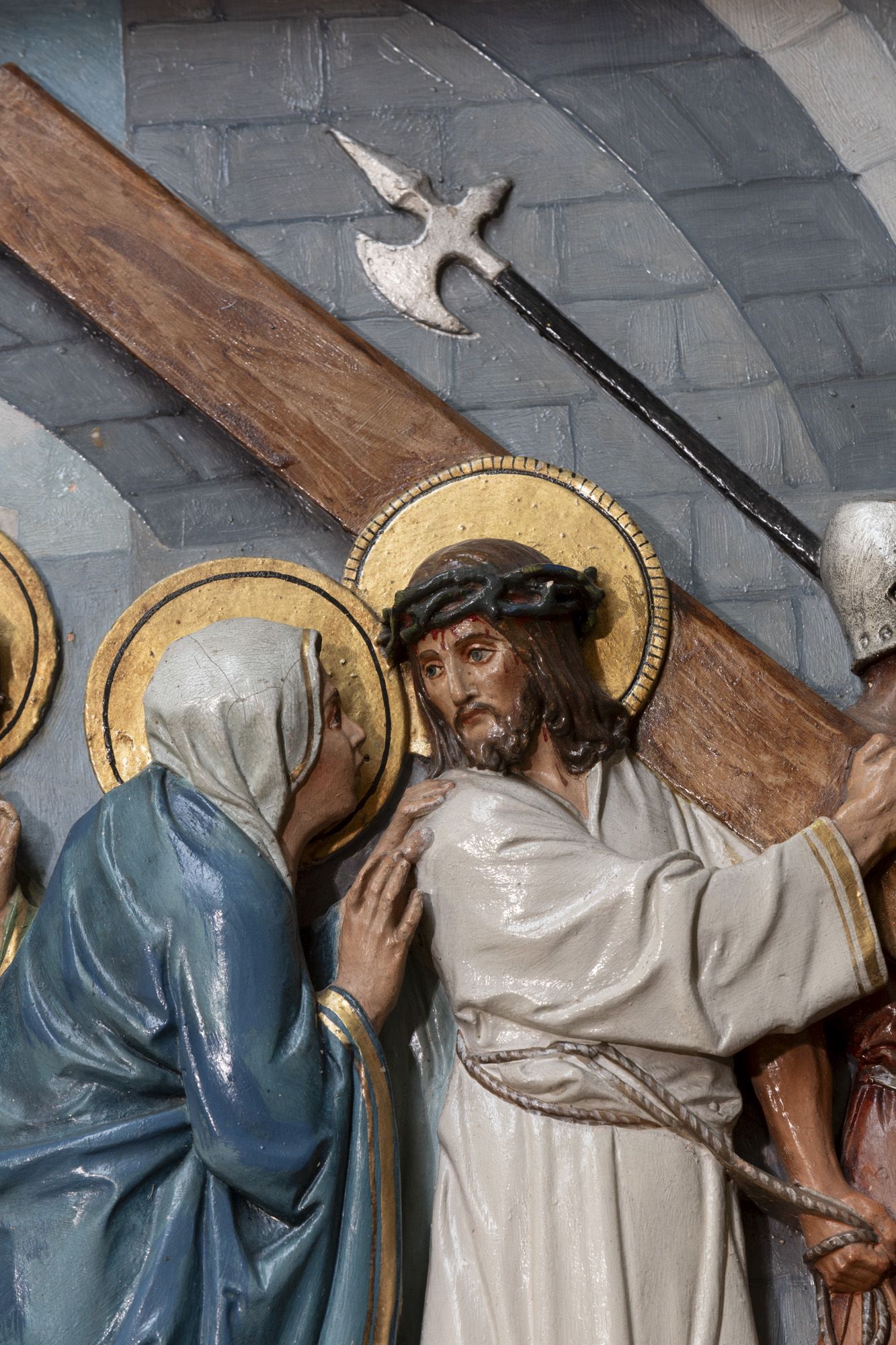 Stacja IV Męki Pańskiej. Jezus Chrystus spotyka swoją Matkę. 